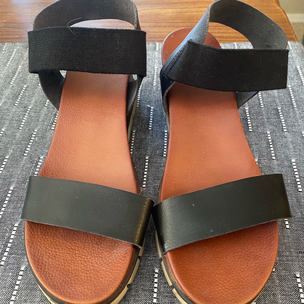 Mia Women's Black Sandals 9